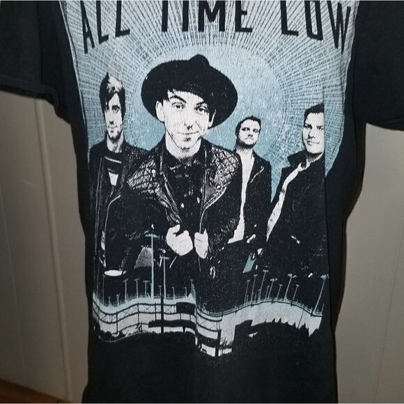 One of a kind All Time Low Tshirt Medium - Picture 4 of 7